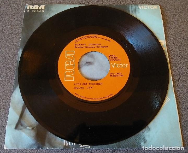 Discos de vinilo: Bonnie Dobson Let s Get Together - Foto 2