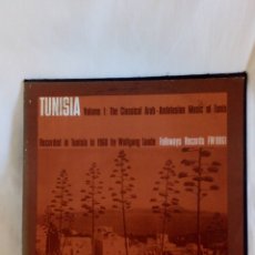 Discos de vinilo: TUNISIA VOLUME 1 THE CLASSICAL ARAB- ANDALUSIAN MUSIC OF TUNIS. LP 1962. Lote 145961989