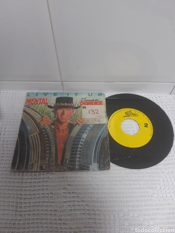 Discos de vinilo: B.S.O Cocodrilo Dundee Single - Foto 2