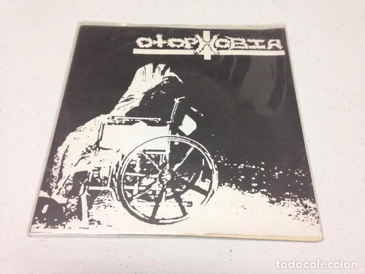 Discos de vinilo: Otophobia &lrm;&ndash; Confined - Foto 1