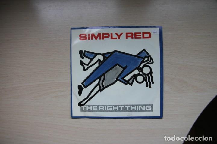 Discos de vinilo: SIMPLY RED - THE RIGHT THING / THERE IS A LIGHT - Foto 1