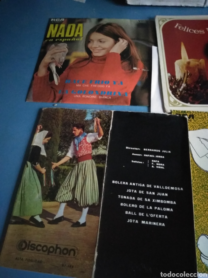 Discos de vinilo: Discos peque&ntilde;os ,antiguos varios cantantes - Foto 2