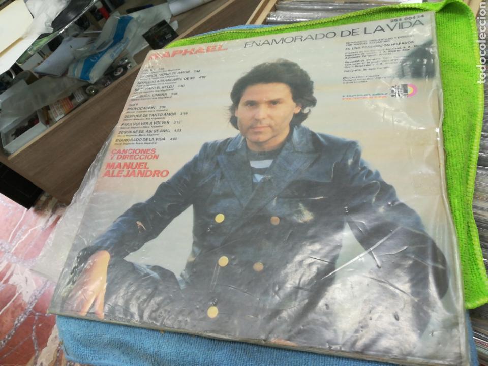 Discos de vinilo: Raphael lp enamorado de la vida Colombia 1983 - Foto 2