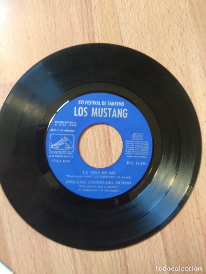 Discos de vinilo: VINILO LOS MUSTANG firmado dedicado - Foto 6