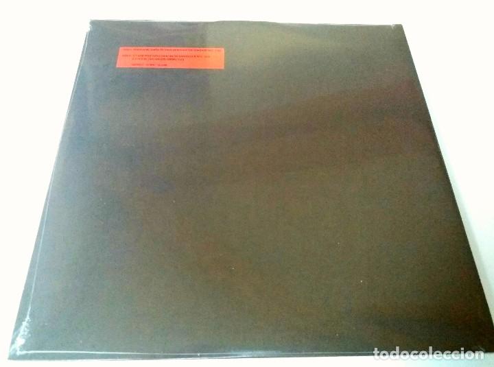 Discos de vinilo: U2 3-D Dance mixes. PRECINTADO - Foto 2