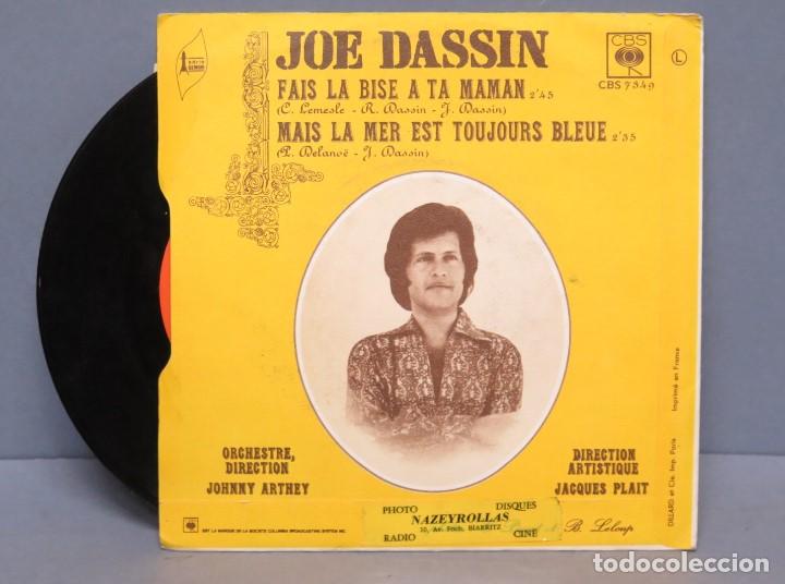Discos de vinilo: SINGLE. joe dassin. Fais la bise a ta maman - Foto 2