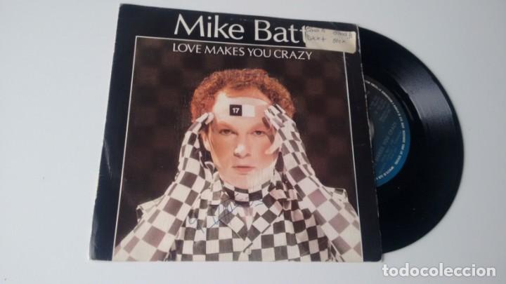 Discos de vinilo: SINGLE (VINILO) DE  MIKE BATT A&Ntilde;OS 80 - Foto 1
