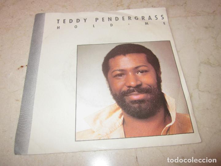Discos de vinilo: TEDDY PENDERGRASS - HOLD ME - ASYLUM 1984 - Foto 1