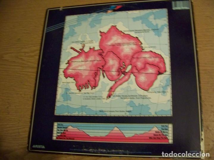 Discos de vinilo: LP THOMPSON TWINS INTO THE GAP - Foto 2