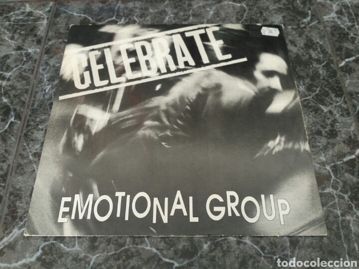 Discos de vinilo: Emotional Group - Celebrate - Foto 1