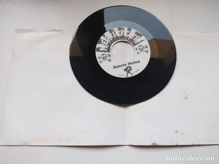 Discos de vinilo: SINGLE-VINILO PUNK/HERIOTZA. - Foto 2
