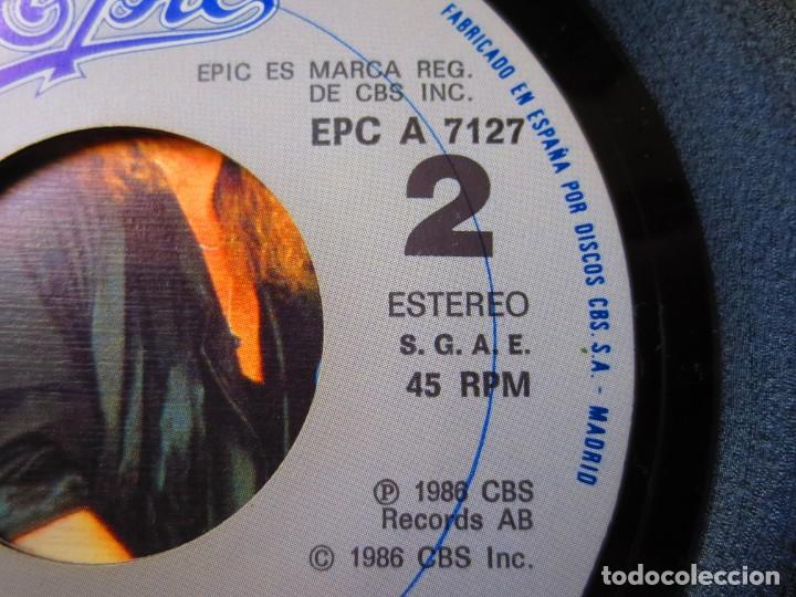 Discos de vinilo: Europe - The Final Countdown y On Broken Wings (Single) (Epic 1986) - Foto 16