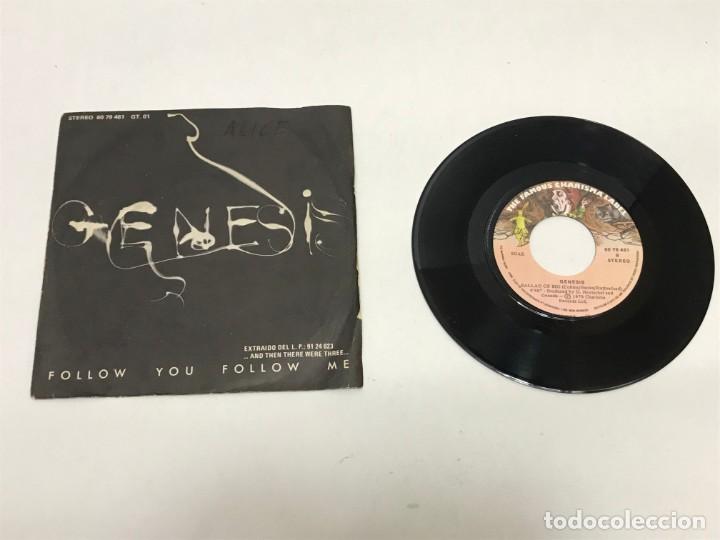 Discos de vinilo: SINGLE GENESIS 1978 - Foto 1