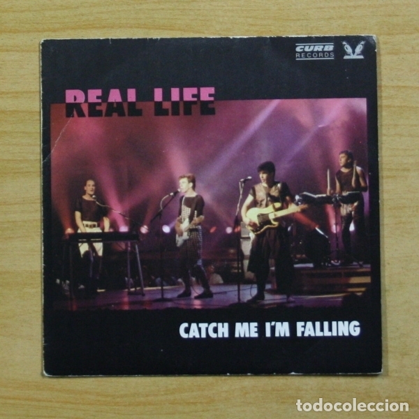 Discos de vinilo: REAL LIFE - CATCH ME I&acute;M FALLING - PROMO - SINGLE - Foto 1