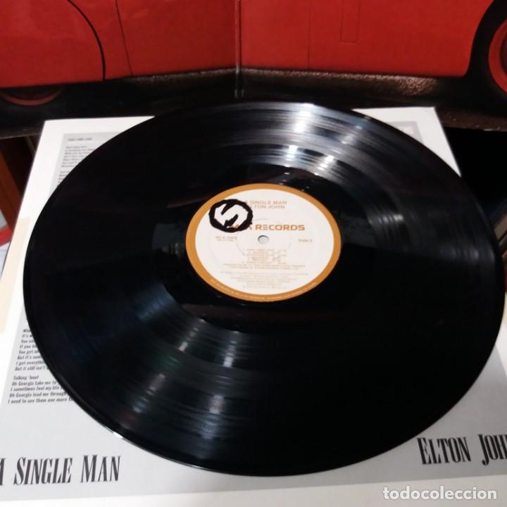 Discos de vinilo: ELTON JHON - A SINGLE MAN - Foto 5