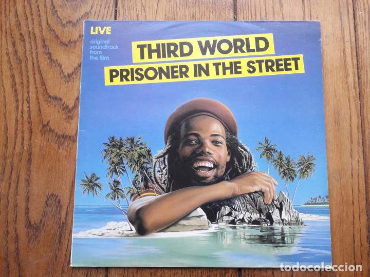 Discos de vinilo: third world   -  prisoner in the street - Foto 1