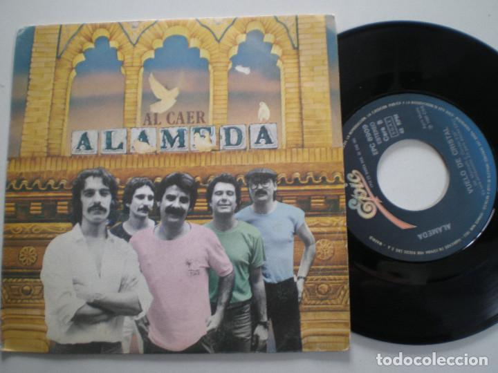 Discos de vinilo: ALAMEDA - Al Caer +1 - SINGLE EPIC 1980 - Foto 1