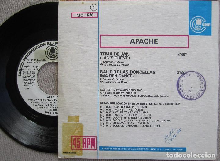 Discos de vinilo: APACHE: TEMA DE JAN (JAN&acute;S THEME) / BAILE DE LAS DONCELLAS (MAIDEN DANCE) - Foto 2