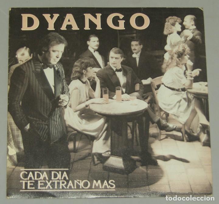 Discos de vinilo: DYANGO / CADA DIA TE EXTRA&Ntilde;O MAS / SUR (SINGLE 1988) - Foto 1