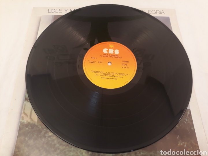 Discos de vinilo: Lole y Manuel.Al Alba Con Alegria. - Foto 4