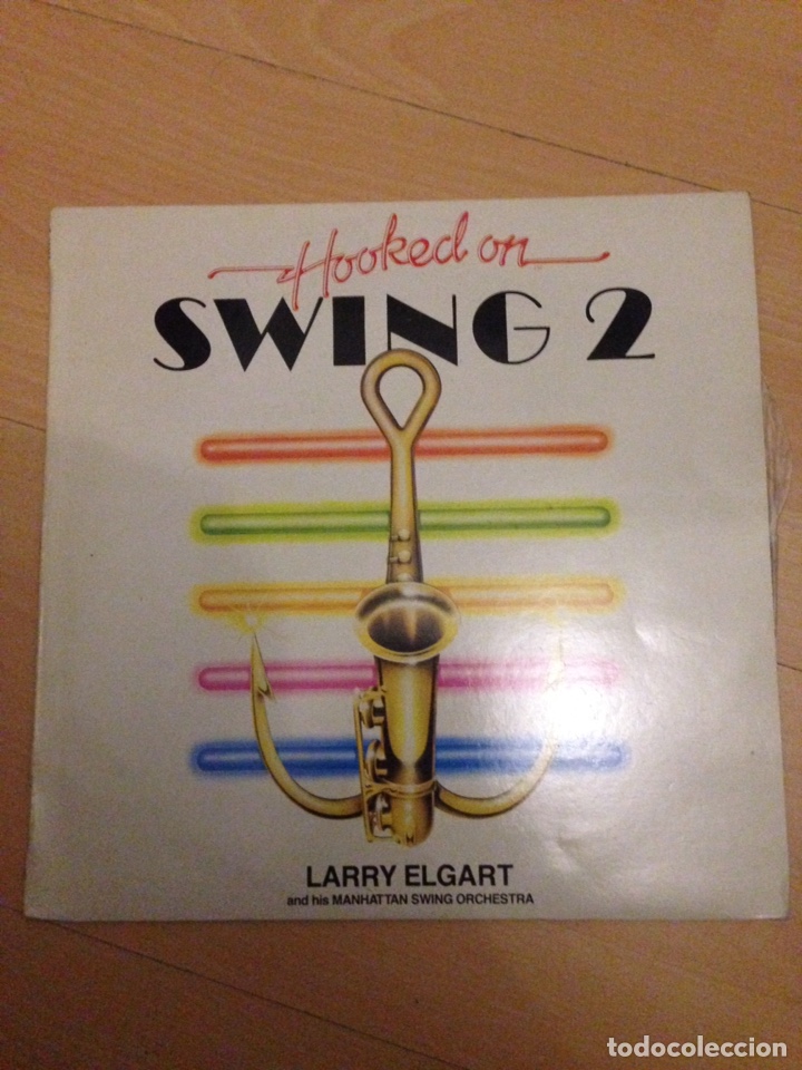 Discos de vinilo: LARRY ELGART - HOOKED ON SWING 2 - LP 1983 - Foto 1