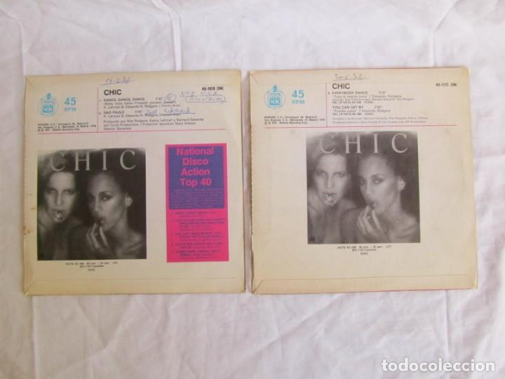 Discos de vinilo: 4 singles de vinilo de Chic Everybody dance, Dance dance dance, Le Freak - Foto 3