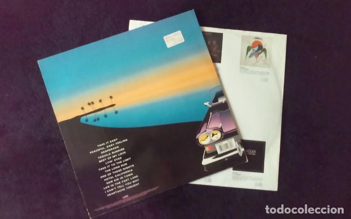Discos de vinilo: LP LA L&Eacute;GENDE DES EAGLES, 1988 - Foto 2