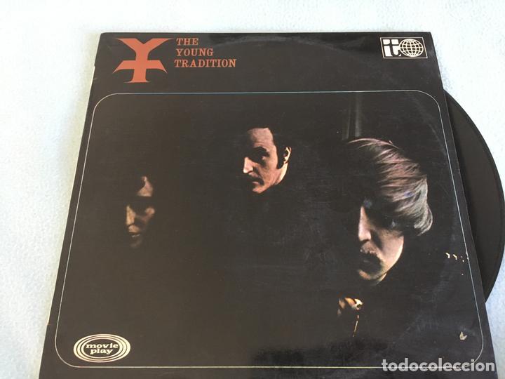 Discos de vinilo: LP THE YOUNG TRADITION-THE YOUNG TRADITION - Foto 1