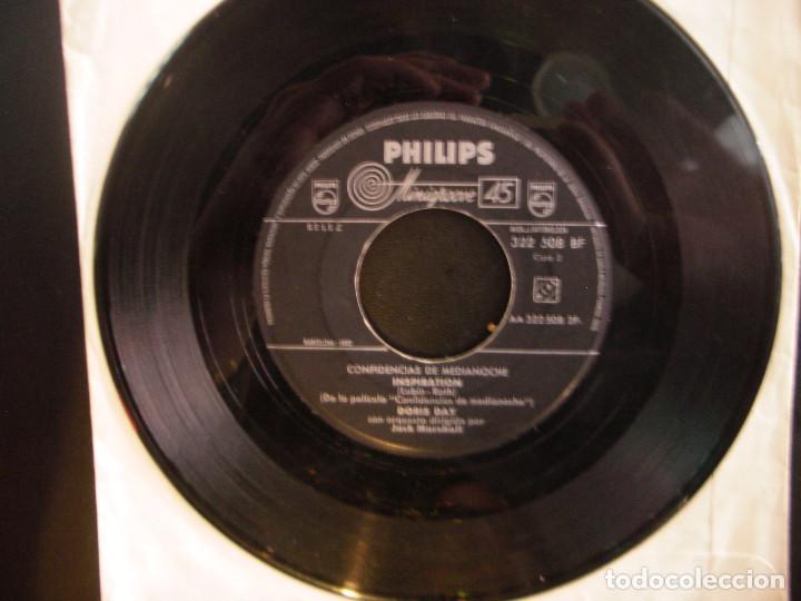 Discos de vinilo: DORIS DAY. PILLOW TALK. SINGLE. - Foto 1