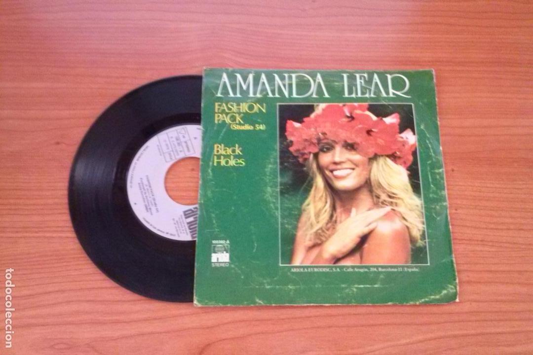 Discos de vinilo: Single - Amanda Lear - Fashion Back - Year 1978 - Edition Spanish - Foto 2