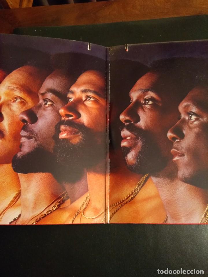Discos de vinilo: COMMODORES LP Heroes - Foto 3