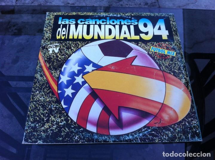 Disques de vinyle: MAXI SINGLE.  (2 LP)  LAS CANCIONES DEL MUNDIAL 94.  F&Uacute;TBOL MIX. 1994, ESPA&Ntilde;A