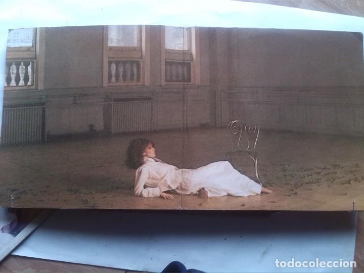 Discos de vinilo: CARLY SIMON BOYS IN THE TREES - Foto 2