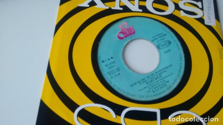 Discos de vinilo: SINGLE (VINILO) DE BARRY WHITE A&Ntilde;OS 70 - Foto 1