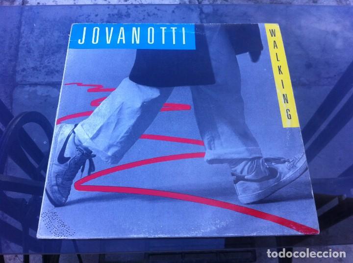 Discos de vinilo: MAXI SINGLE. JOVANOTTI. WALKING. 1987, ESPA&Ntilde;A - Foto 1
