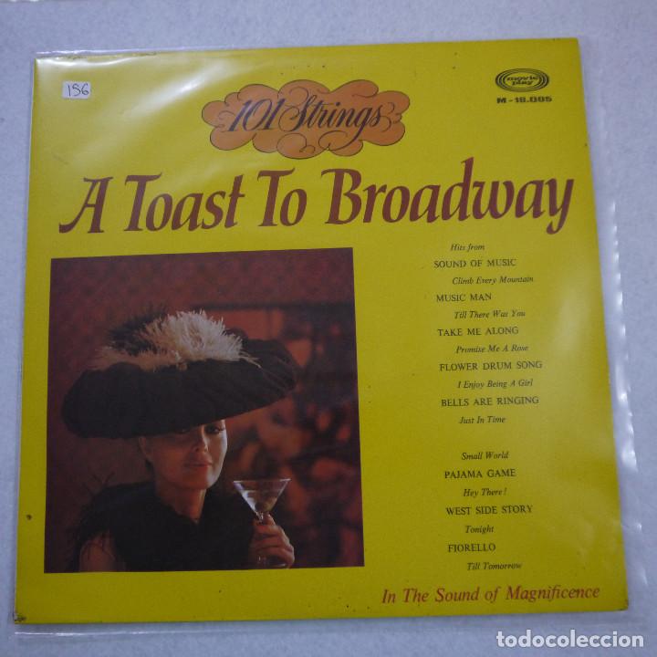 Discos de vinilo: 101 STRINGS - A TOAST TO BROADWAY - LP 1967 - Foto 1