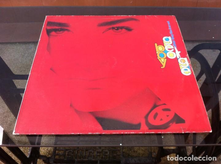 Discos de vinilo: MAXI SINGLE. BOY GEORGE.  WHETHER THEY LIKE IT OR NOT. 1989 - Foto 1