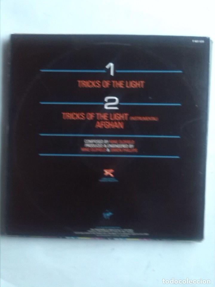 Discos de vinilo: MIKE OLDFIELD TRICKS OF THE LIGHT - Foto 2