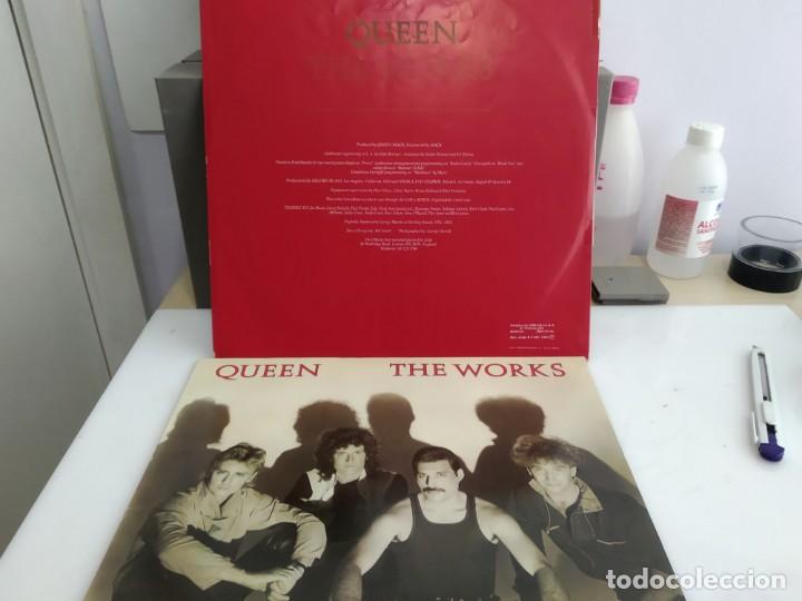 Discos de vinilo: ANTIGUO DISCO DE QUEEN  THE  WORKS - Foto 4