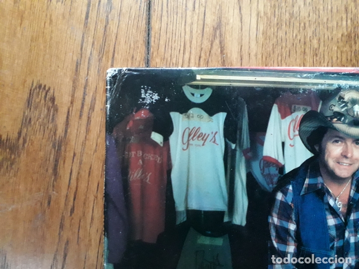 Discos de vinilo: Mickey gilley  -  too good to stop now - Foto 2