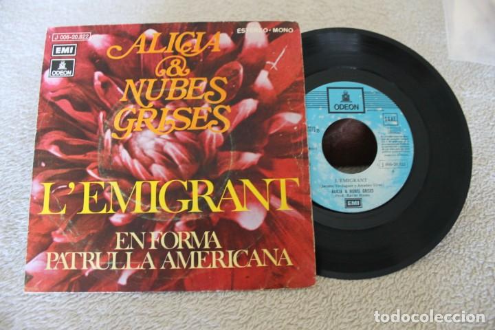 Discos de vinilo: ALICIA & NUBES GRISES LEMIGRANT SINGLE - Foto 1