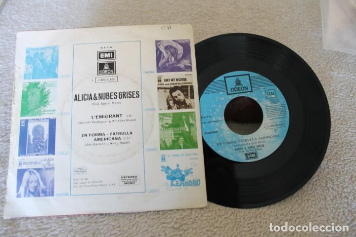 Discos de vinilo: ALICIA & NUBES GRISES LEMIGRANT SINGLE - Foto 2