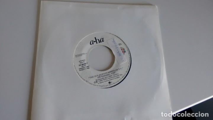 Discos de vinilo: SINGLE (VINILO) DE A-HA A&Ntilde;OS 80 - Foto 1