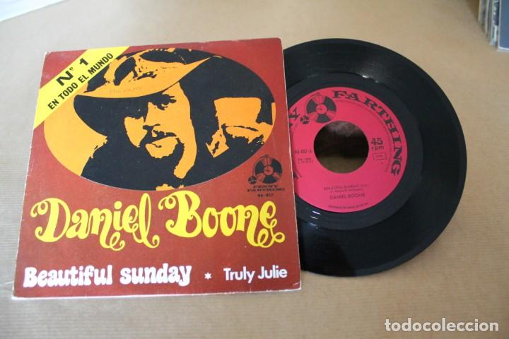 Discos de vinilo: DANIEL BOONE BEAUTIFUL SUNDAY SINGLE 1972 - Foto 1