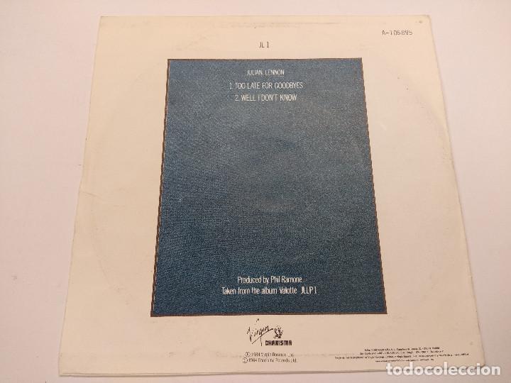 Discos de vinilo: SINGLE/JULIAN LENNON/TOO LATE FOR GOODBYES. - Foto 2