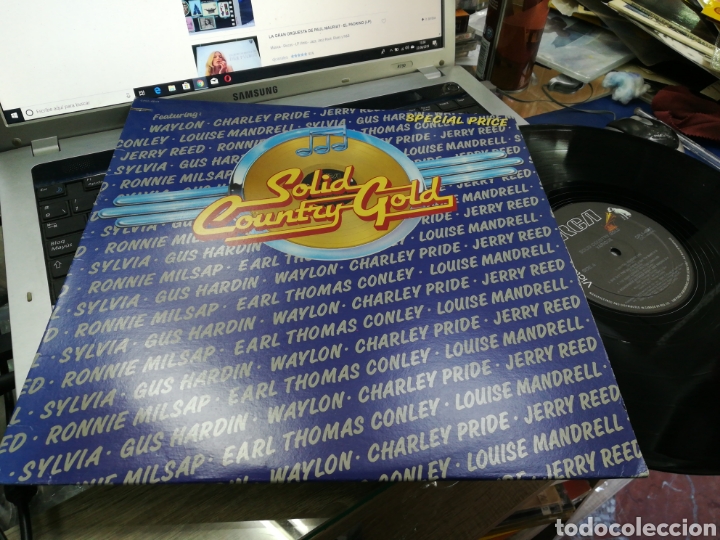 Discos de vinilo: Solid country gold lp Canada 1983 - Foto 1