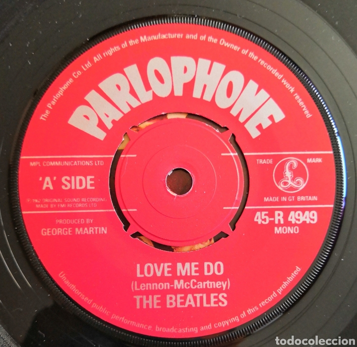 Discos de vinilo: SINGLE BEATLES LOVE ME DO 1967 - Foto 2