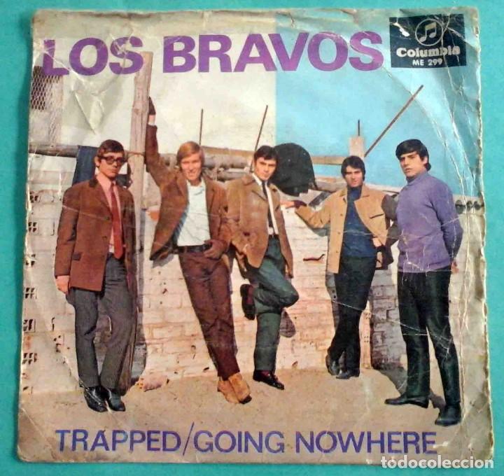 Discos de vinilo: Los Bravos - Trapped / Going Nowhere - Columbia 1967 - Foto 1