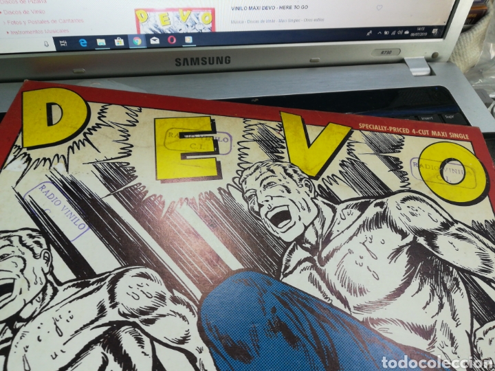 Discos de vinilo: Devo maxi here to go u.s.a 1984 - Foto 2