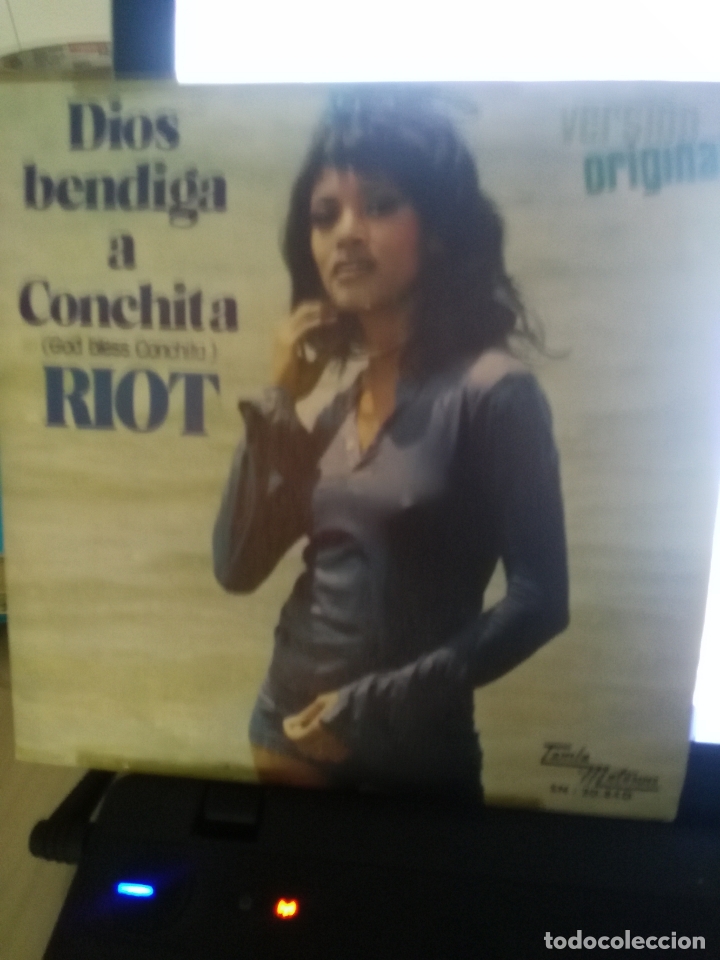Discos de vinilo: Dios bendiga a Conchita - Foto 1